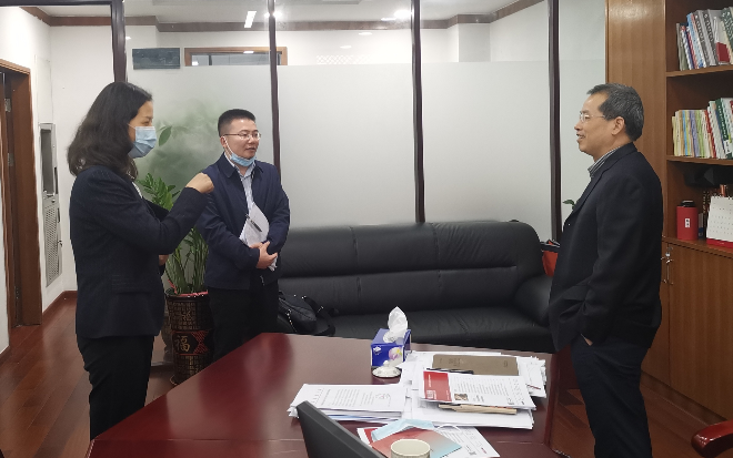 2福田区统计局局长黄熙、副局长艾菲菲同志向市统计局党组成员、总统计师夏有亮同志汇报福田区七人普等相关工作.jpg