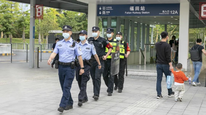 打防管控在一线 维护秩序在身边