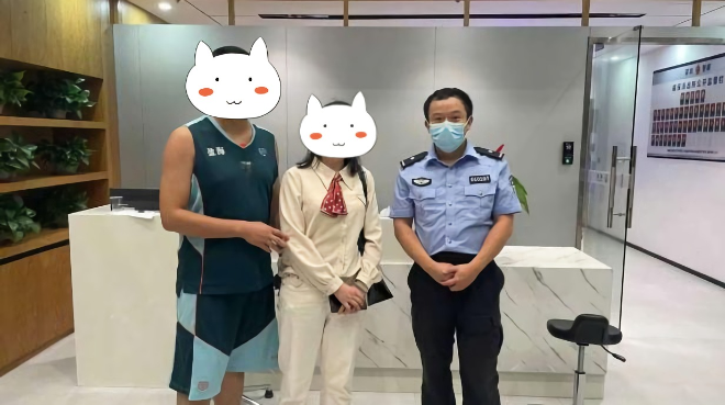 我为群众办实事 | 女子深夜丢失手机，民警迅速帮其找回