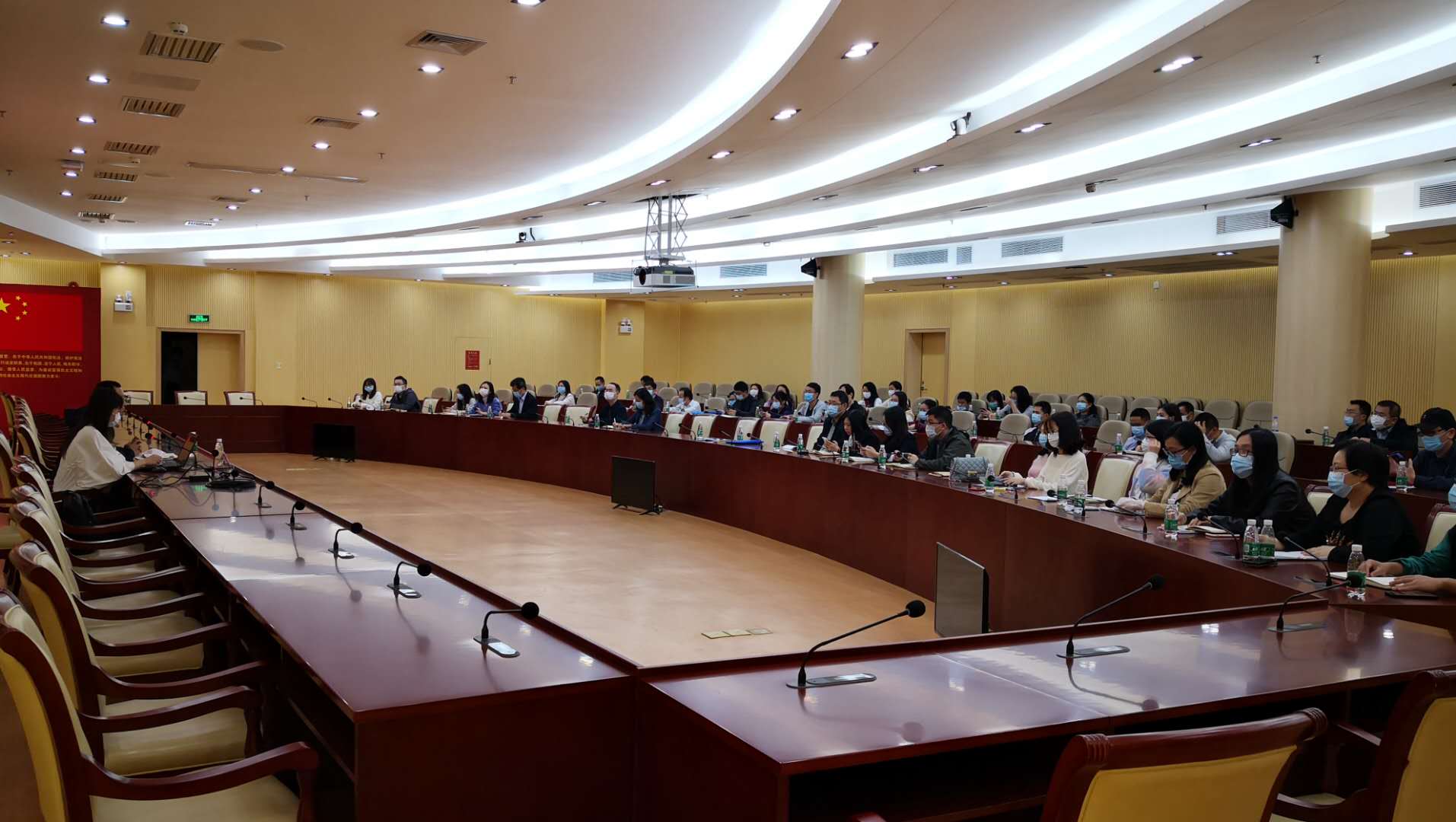 福田区统计局召开国民经济核算专题培训会3.jpg
