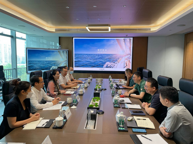区统计局和香蜜湖街道办走访调研企业固定资产投资开展情况.jpg