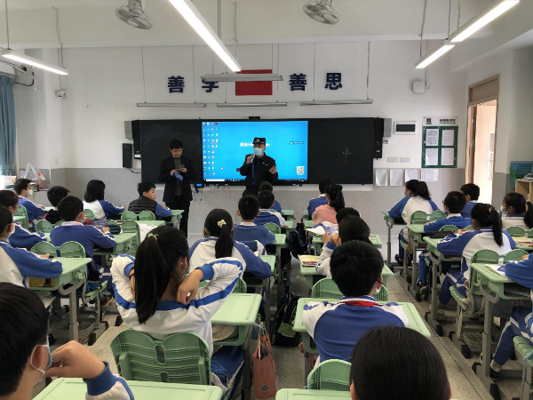 反诈进校园 民警在身边：沙头派出所深入校园开展反诈宣传活动