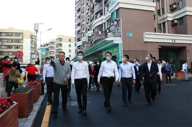 20210210坪山区领导带队调研华富街道田面村城区品质提升工作1.jpg