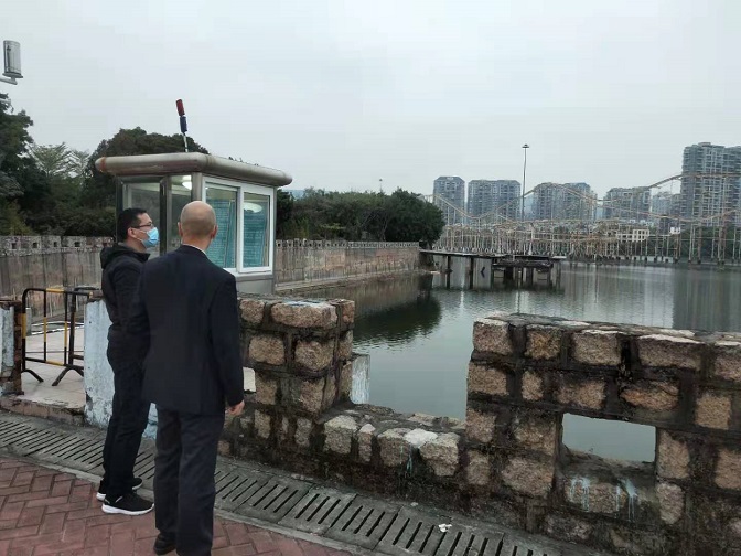 街道应急管理办约谈香蜜湖度假村有限公司.jpg