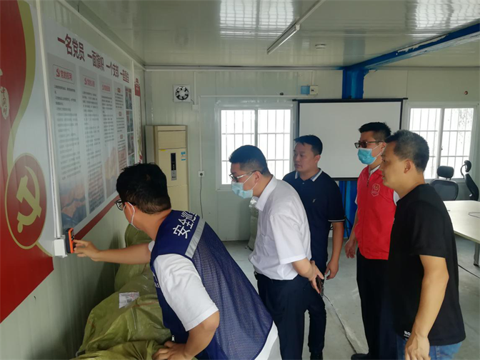 区应急管理局局长张红军带队督导检查华富街道安全生产工作2.png