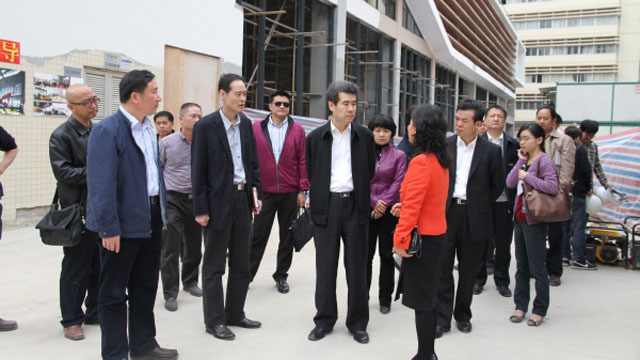 区领导新春上班第一天到新大楼现场调研 区领导新春上班第一天到新大楼现场调研