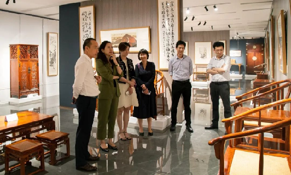 5月10日,福田区委常委,统战部部长吴欢率队到臻木堂艺术馆调研.png