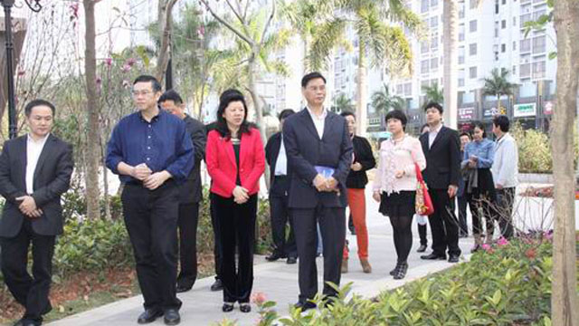 福田区委宣传部组织“市民体验行动之媒体老总看福田”活动