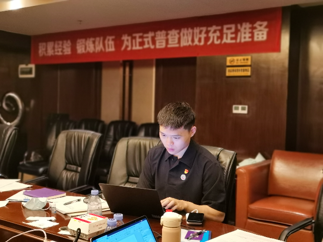 勇担重任，雏鹰展翅2.jpg