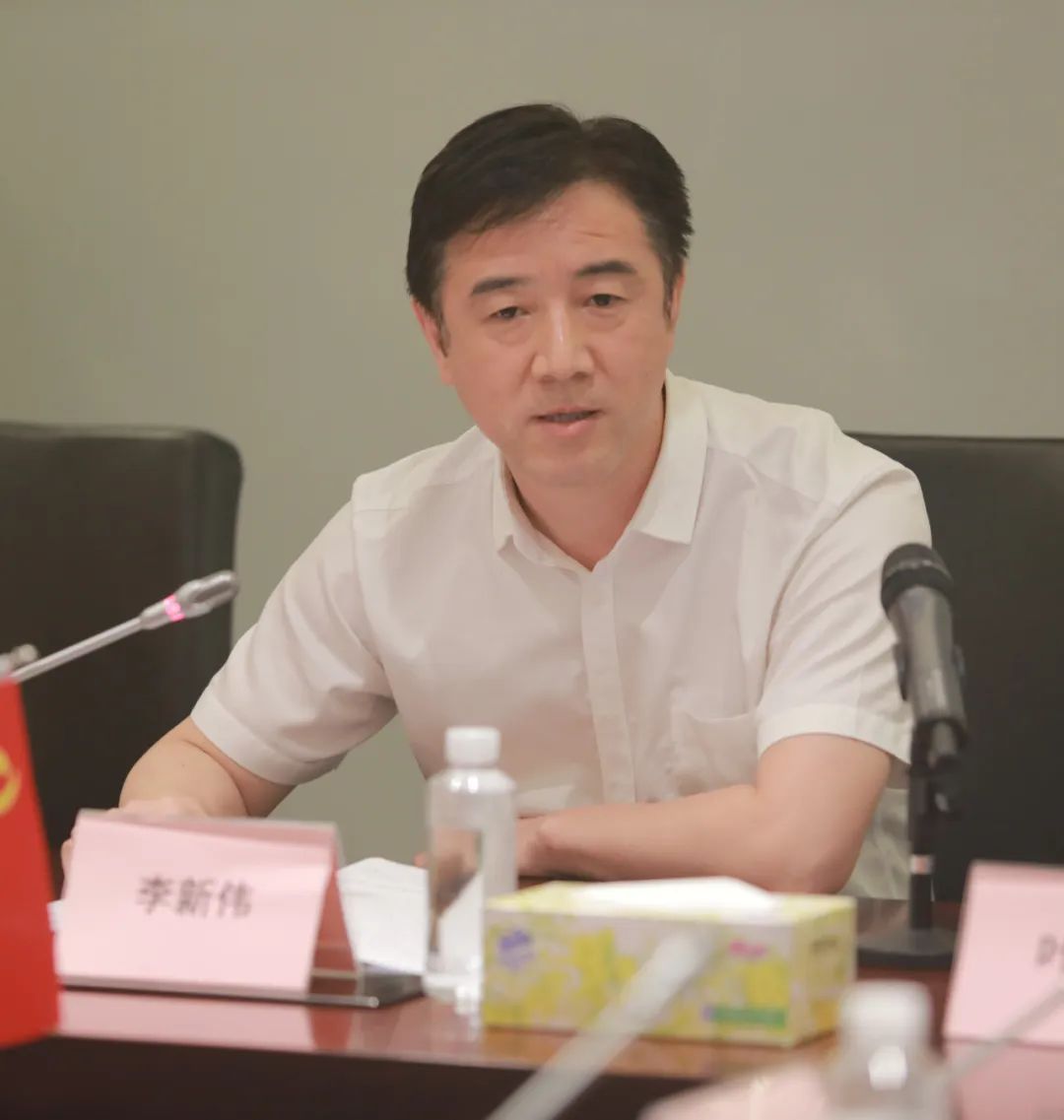 12 深圳市福田区住房和建设局局长李新伟.jpg