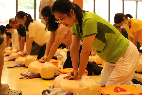 “心肺复苏（CPR）及应急知识培训”活动新闻稿767.png