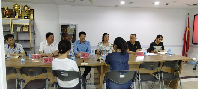 国家统计局深圳调查队余红兵副队长带队到福田区调研1.png