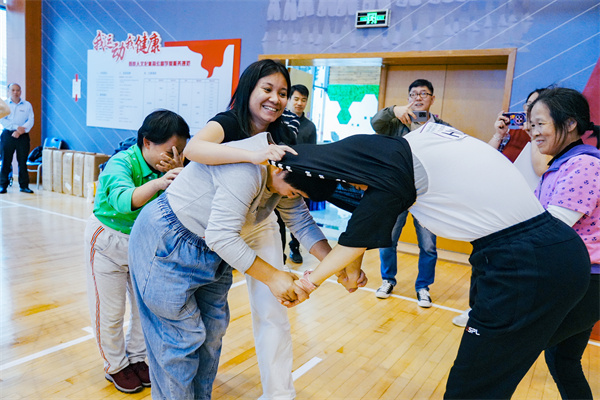 “活力全开，趣享运动”2024年福田区残疾人趣味运动会精彩纷呈 (9).jpg