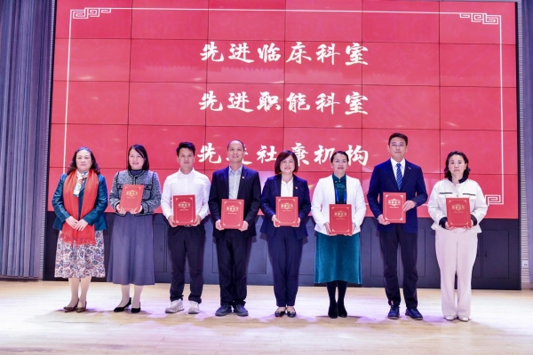 124图片1.jpg