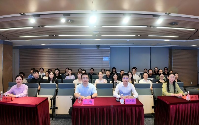 医防融合强基层 规范诊疗护健康1(1).jpg