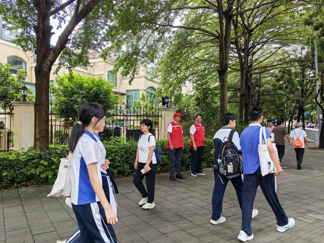 莲花街道3.png
