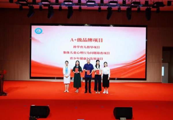 图片妇2.jpg