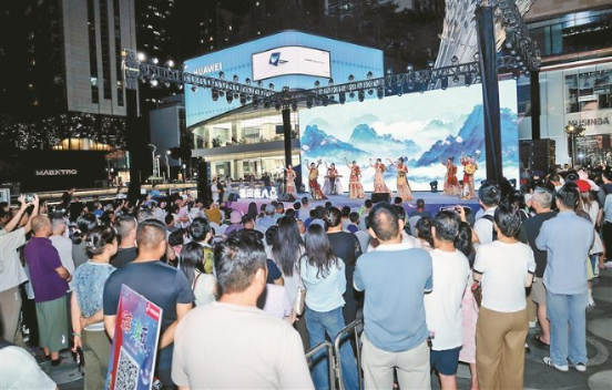“福田夜八点”超5万人次市民游客现场参与